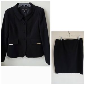 SANDRA ANGELOZZI | Blazer Skirt Set Button Down Black gold Hardware Details Sz L